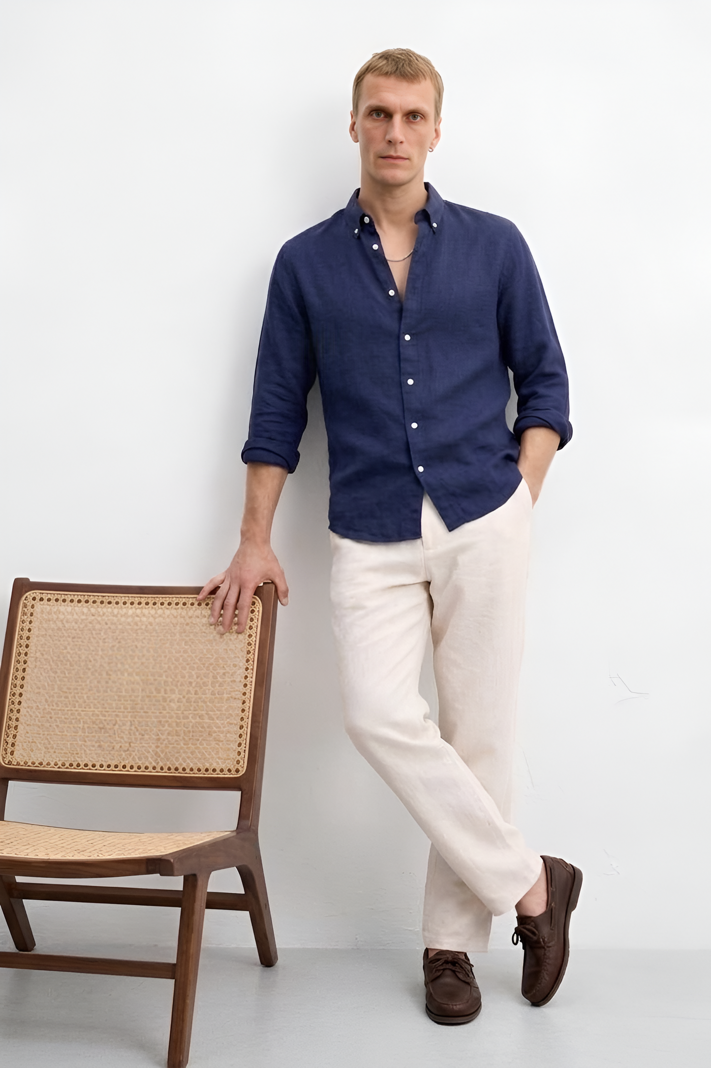 Men's Linen Blend Solid Casual Shirt (Navy Blue)