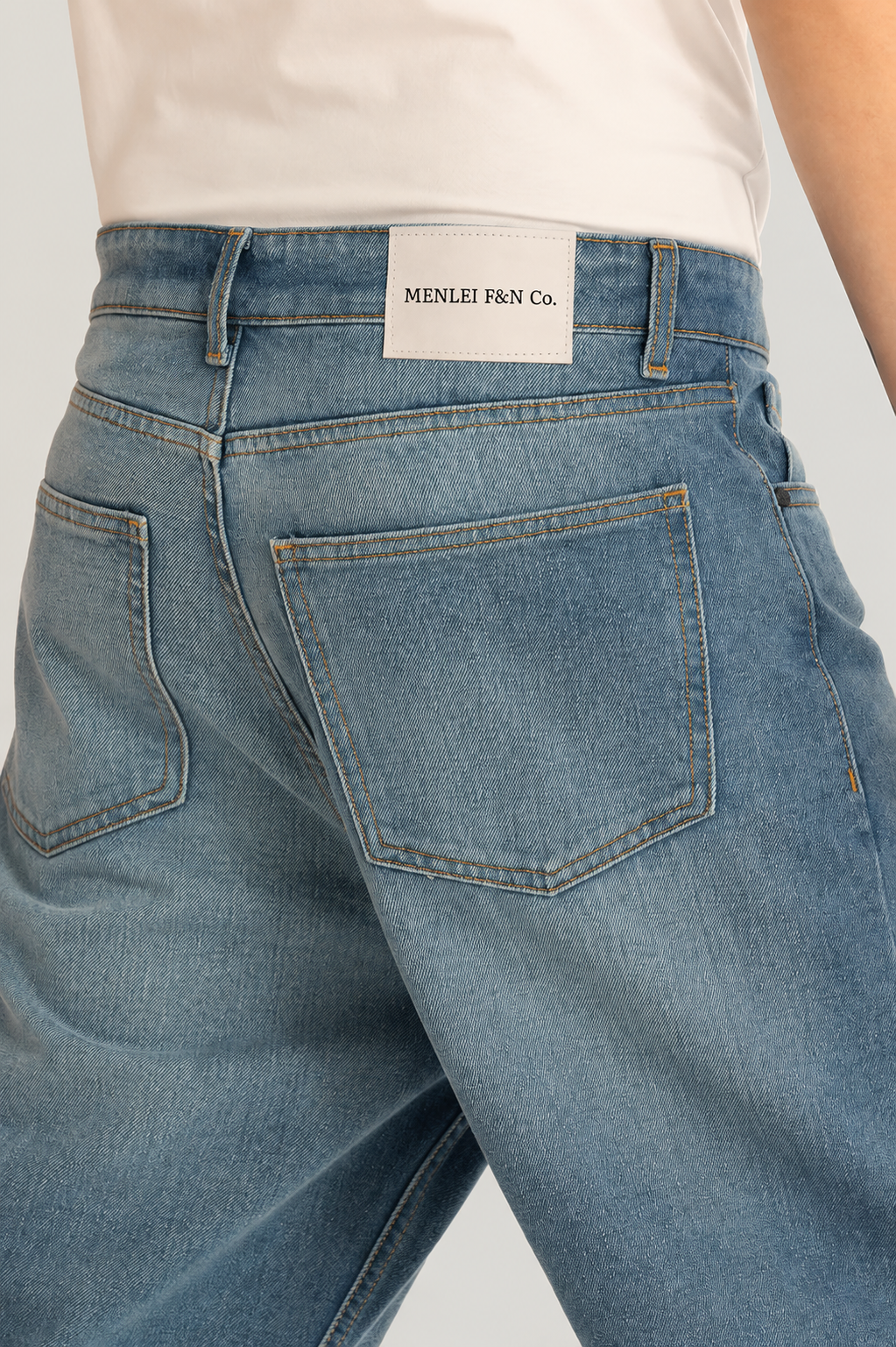 MEN LEI Men Relaxed Fit Light Fade Jeans