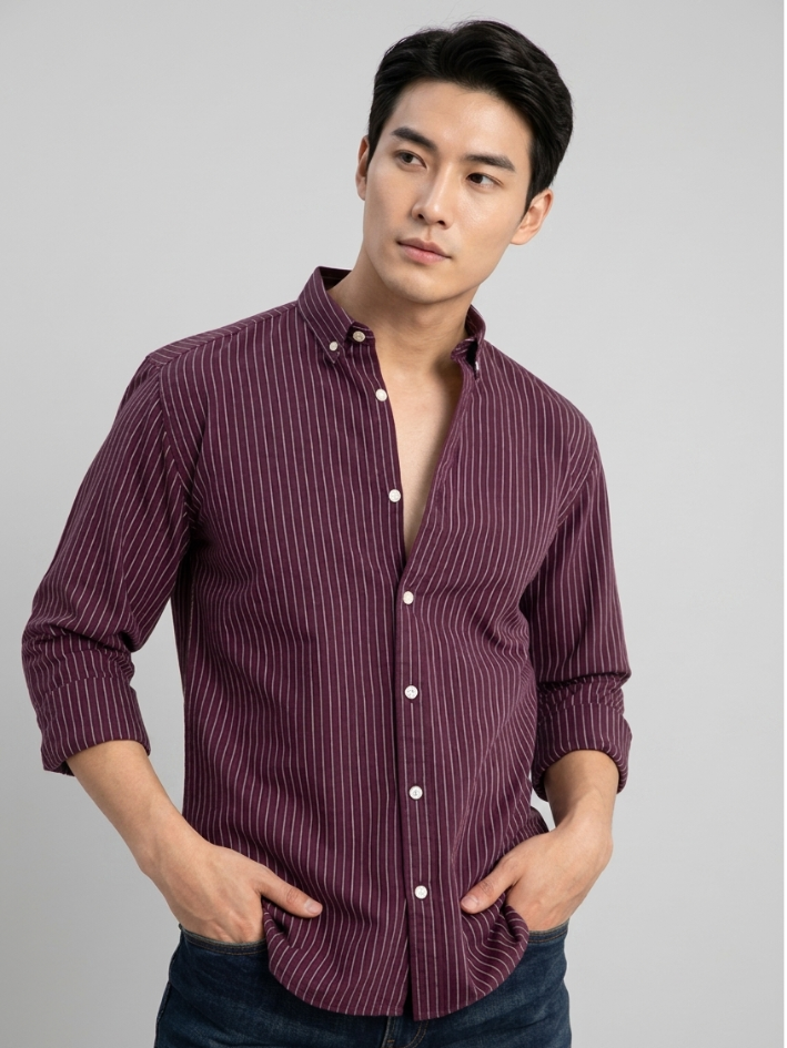 MENLEI Men Maroon Striped Cotton Linen Blend Shirt